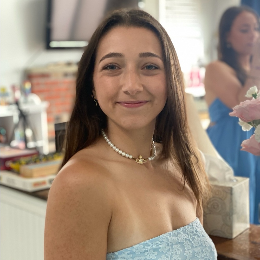 Meet your Posher, Tania